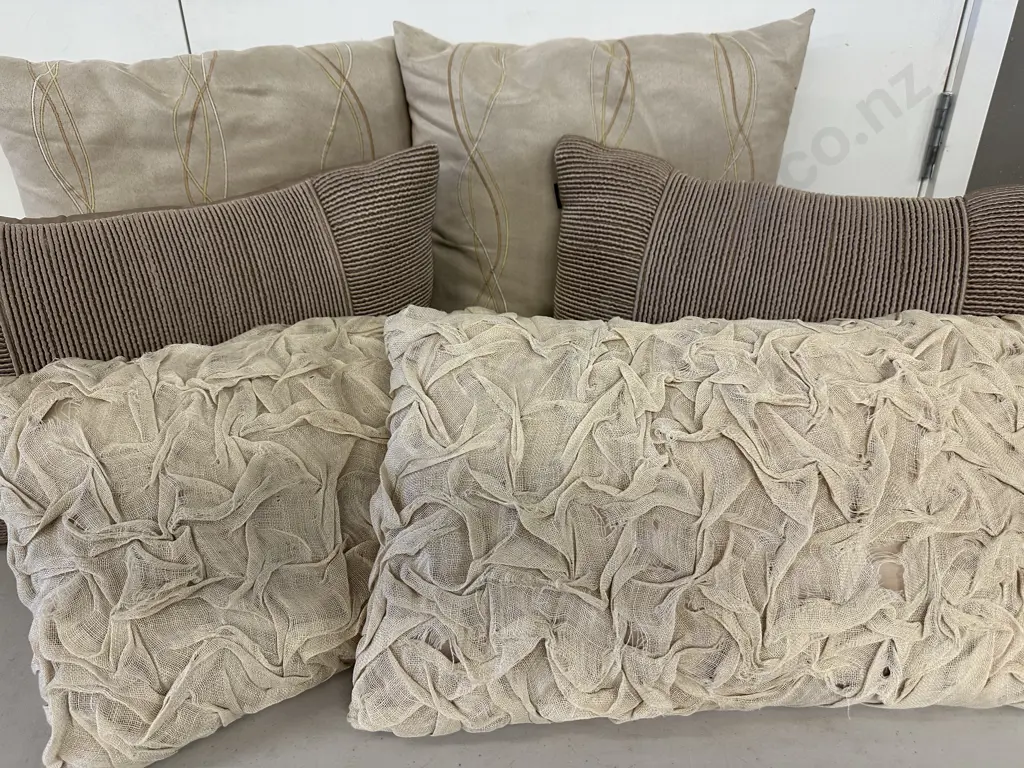 Selection Of Cushions Including Kas, Accent Etc Image 1++