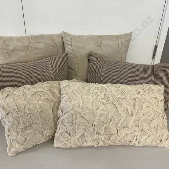 Selection Of Cushions Including Kas, Accent Etc