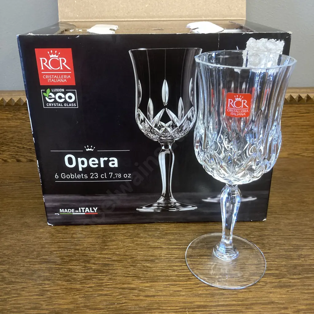 RCR Italy Opera Pattern Wine Glasses 23cl (Box of 6) Image 1++
