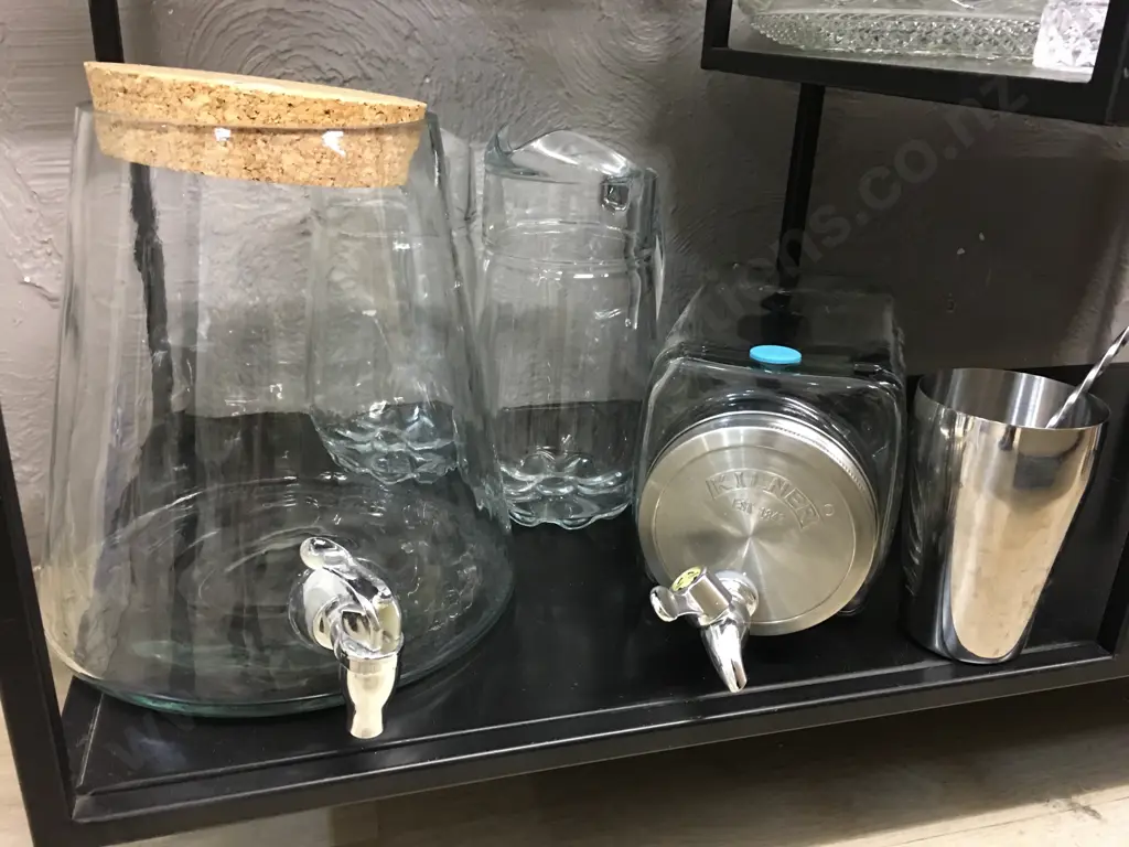 Assorted Glassware Items Including Drinks Dispensers Etc Image 1++