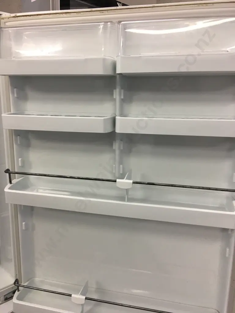 Fisher & Paykel E522B 510 Litre Active Smart Fridge Freezer, #AAQ795185 Image 1++