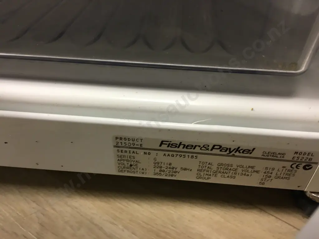 Fisher & Paykel E522B 510 Litre Active Smart Fridge Freezer, #AAQ795185 Image 1++