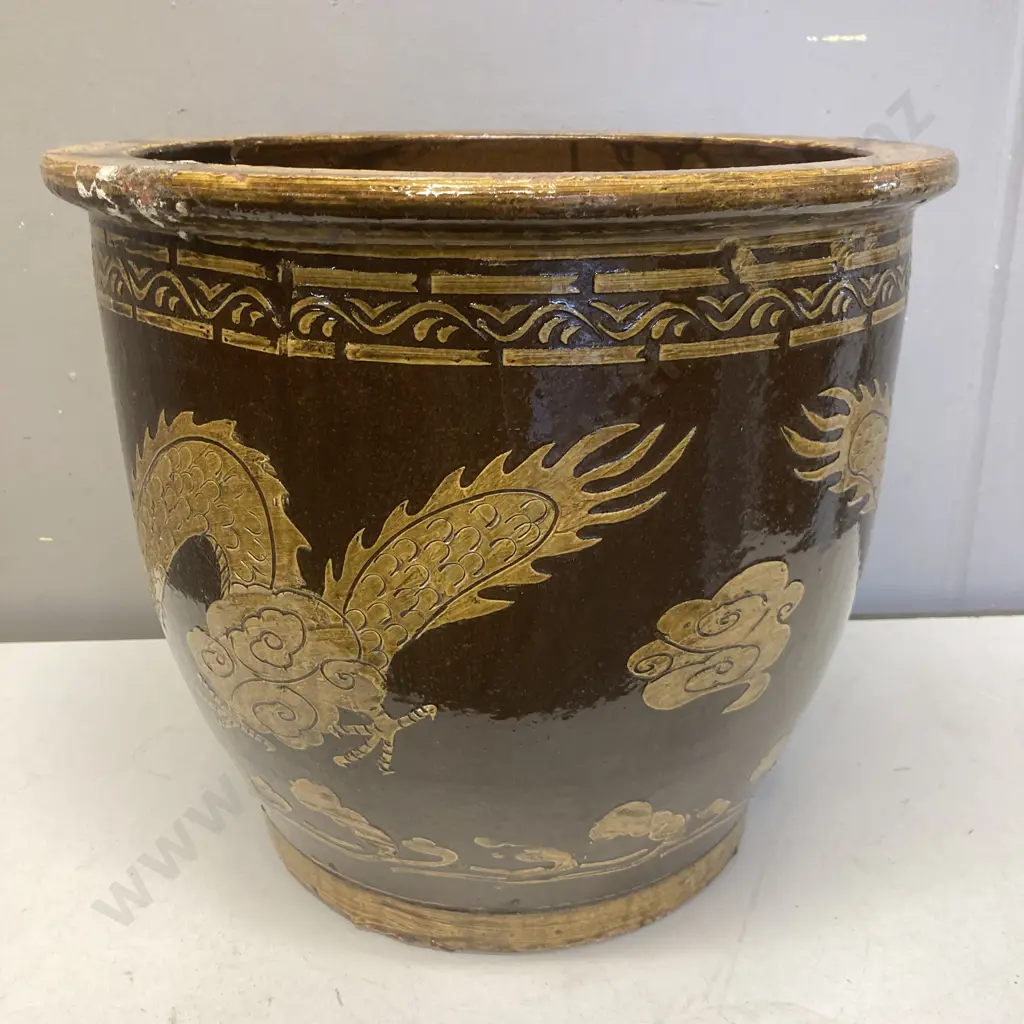 Dragon Pot - 36 x 38cm Image 1++