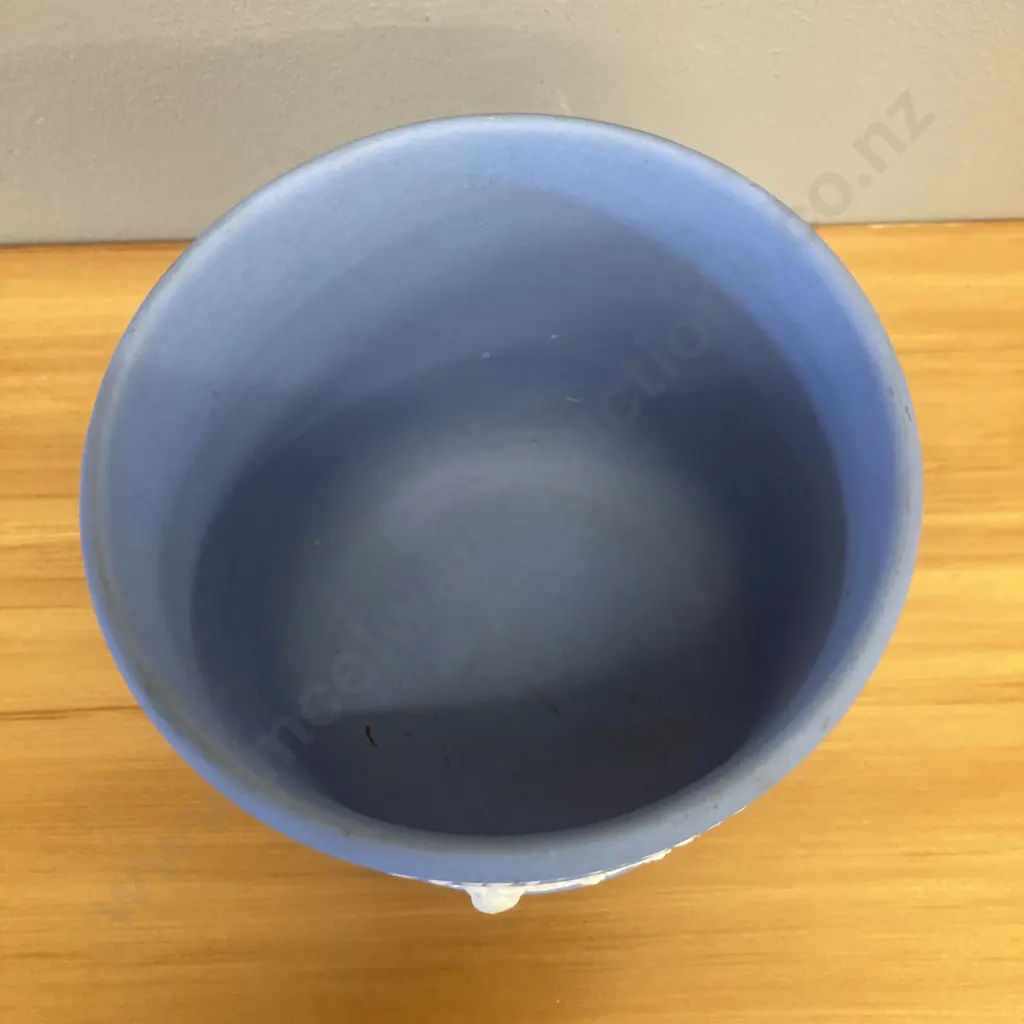 Vintage Wedgwood Pale Blue Jasperware Lion Head Planter Made In England.11 x 12.5cm Image 1++