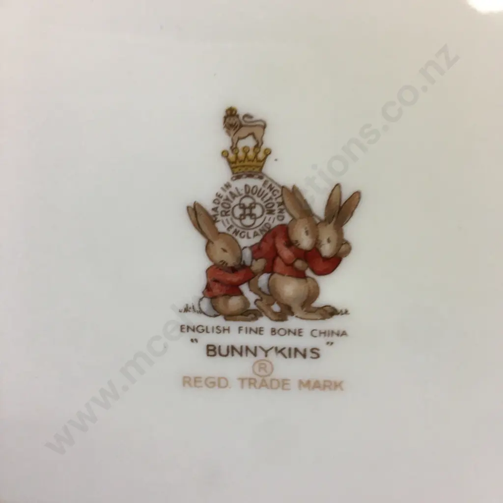 Royal Doulton Bunnykins Plate With Seasaw Scene, Pair of Boxed Collectable Egg Cups, 2001 Melamine Egg Cup/Plate Image 1++