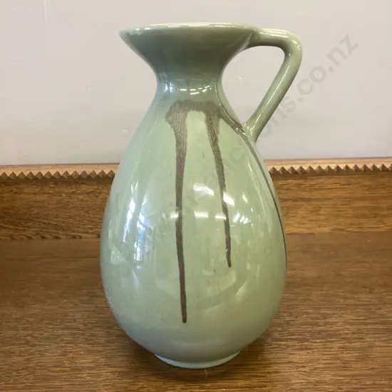 Vintage Blue Mountain Pottery Glazed Pitcher / Ewer. H26cm