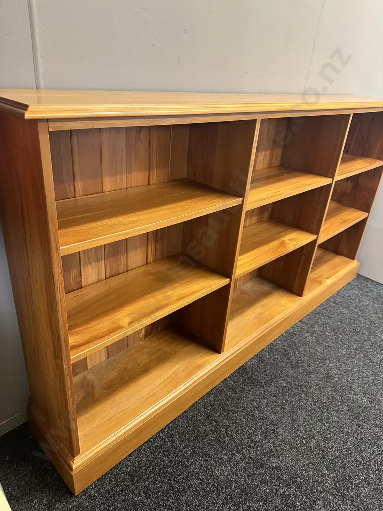 Ex Stephensons ValleyCraft Solid Rimu Bookcase With Tongue & Groove Back, 6 Adjustable Shelves. H101 W190 D28cm Image 1++