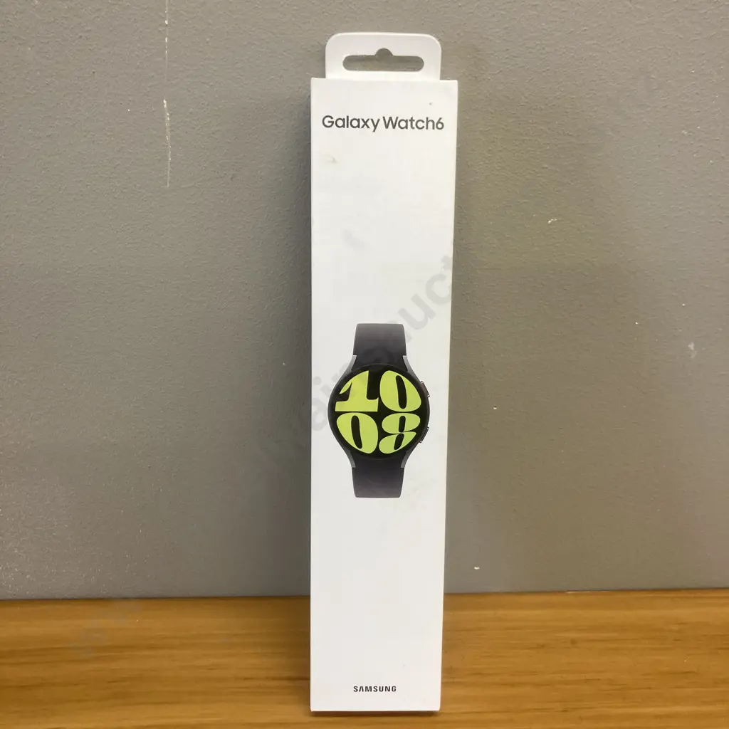 New In Box Samsung Galaxy Watch 6, Graphite, 44mm, Model SM-R945F - LTE / Bluetooth / Wi-Fi / GPS Image 1++