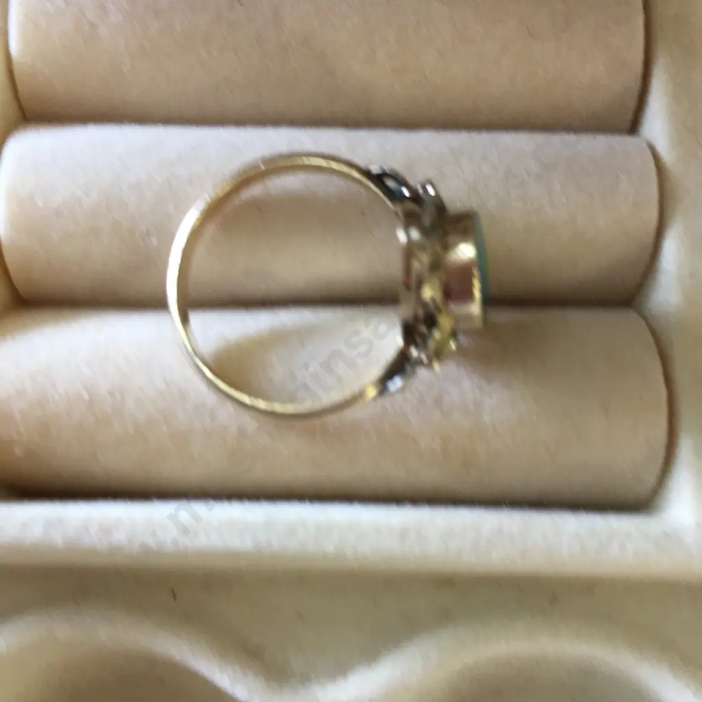9ct Opal Ring Image 1++