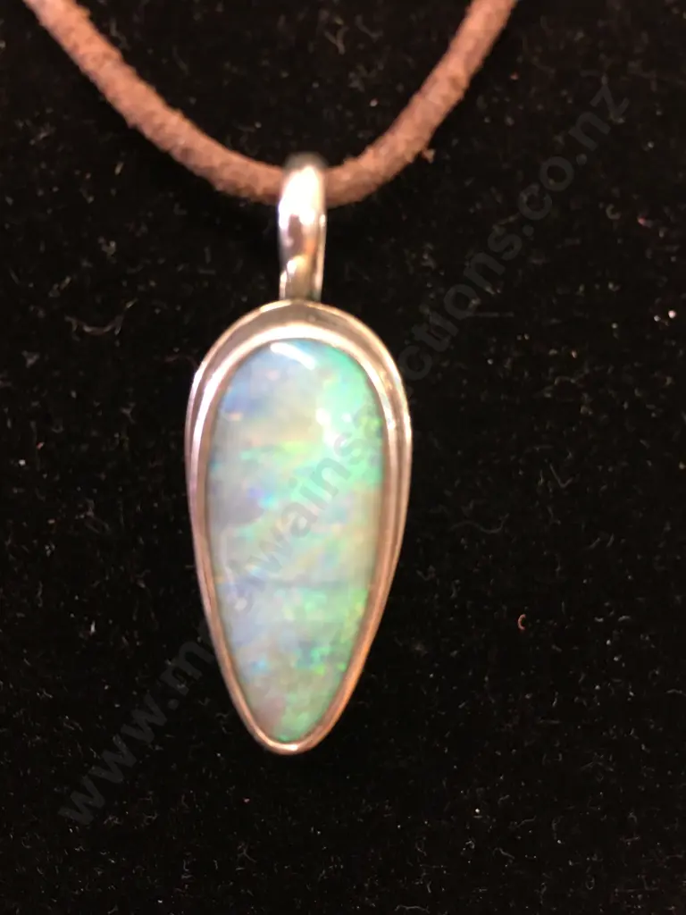 Stamped 925 Opal Pendant On Leather Necklace Image 1++