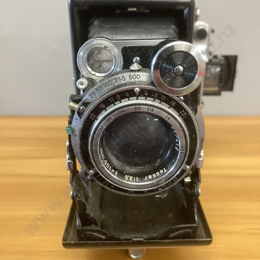 Zeiss Ikon Super Ikonta 531/2 Film Camera Tessar 105mm f3.5 From JAPAN Image 1++