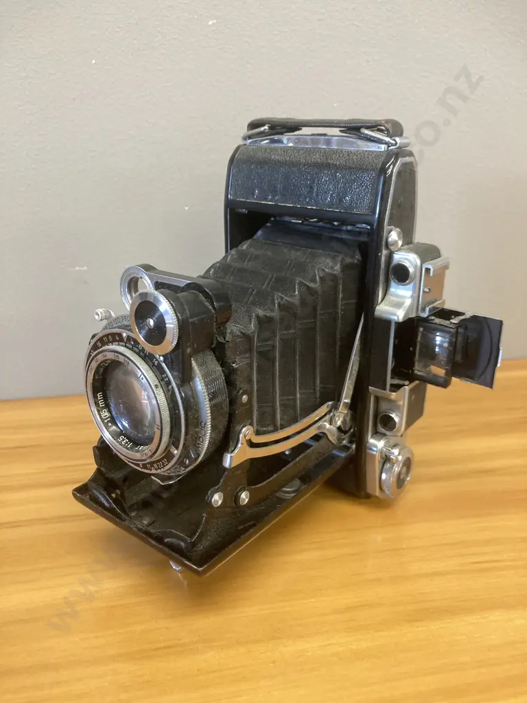 Zeiss Ikon Super Ikonta 531/2 Film Camera Tessar 105mm f3.5 From JAPAN Image 1++