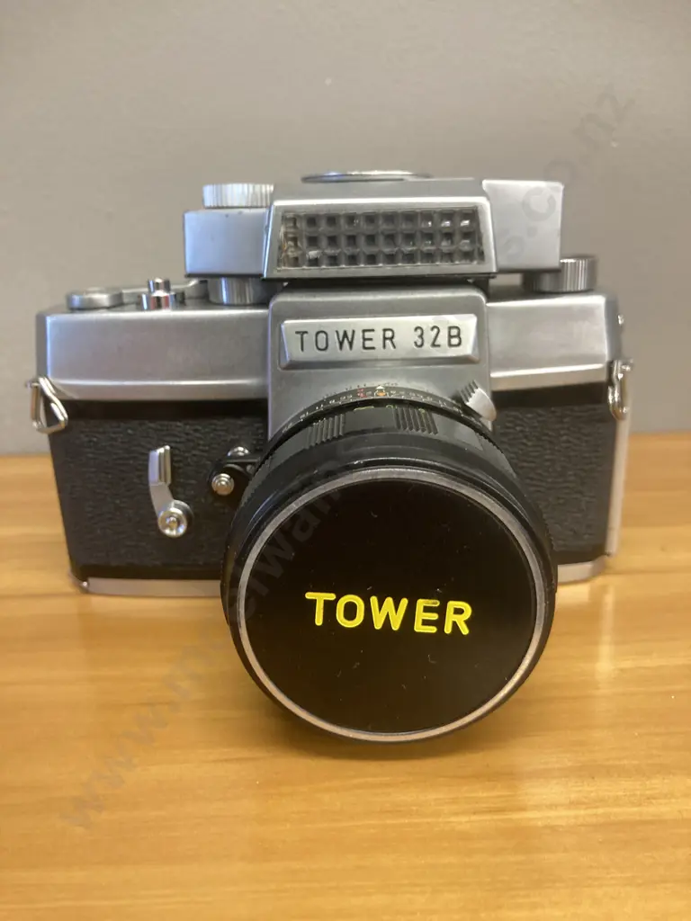 Tower 32B ( Sears -Mamiya Prismat NP) Rare Mamiya Sekor F.C. 58mm 1.7 Lens Exakta Mount & Clip-on Exposure Meter - Japan Image 1++
