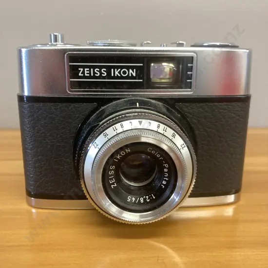 Zeiss Ikon Contina L 35mm Viewfinder Camera with Pantar 45mm f/2.8 Lens