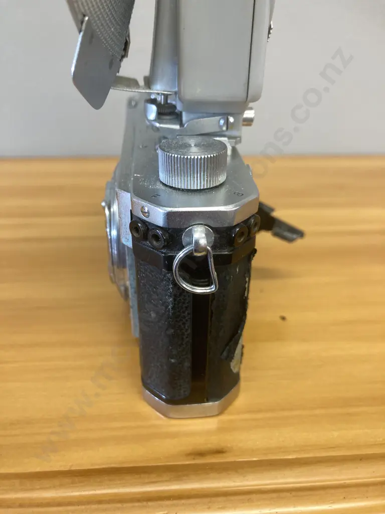 1950s Nikon S Camera Body #6099681 With Nikon Nippon Kogaku Flash Unit Image 1++