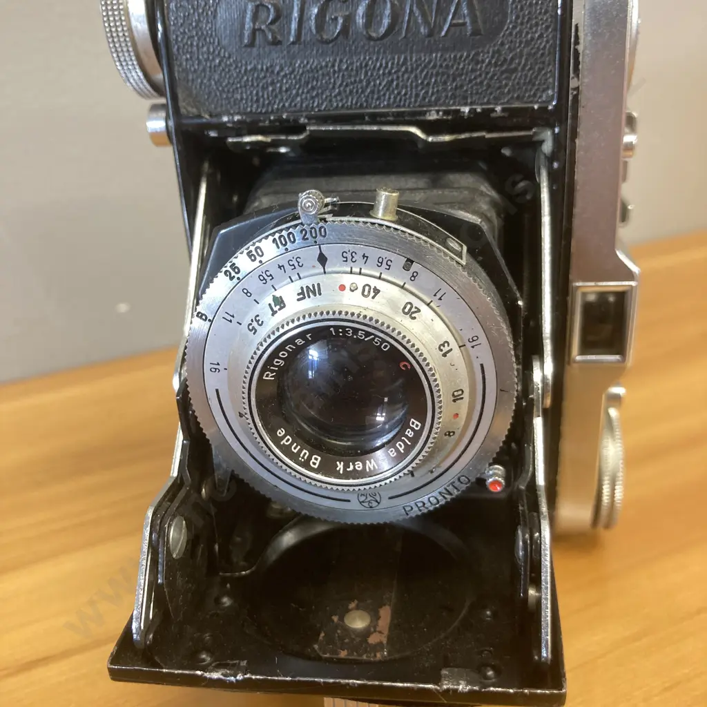 1950s Balda Rigona (35mm) Folding Film Camera With a 50mm f3.5 Lens Image 1++