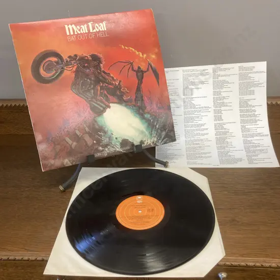 Meat Loaf - Bat Out Of Hell Vinyl LP ELPS 3860 Epic Label Original 1977 New Zealand Pressing Includes Insert With Lyrics