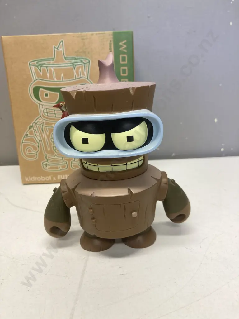 Kidrobot x Futurama Wooden Bender 6" Brown - T12YL011 Image 1++