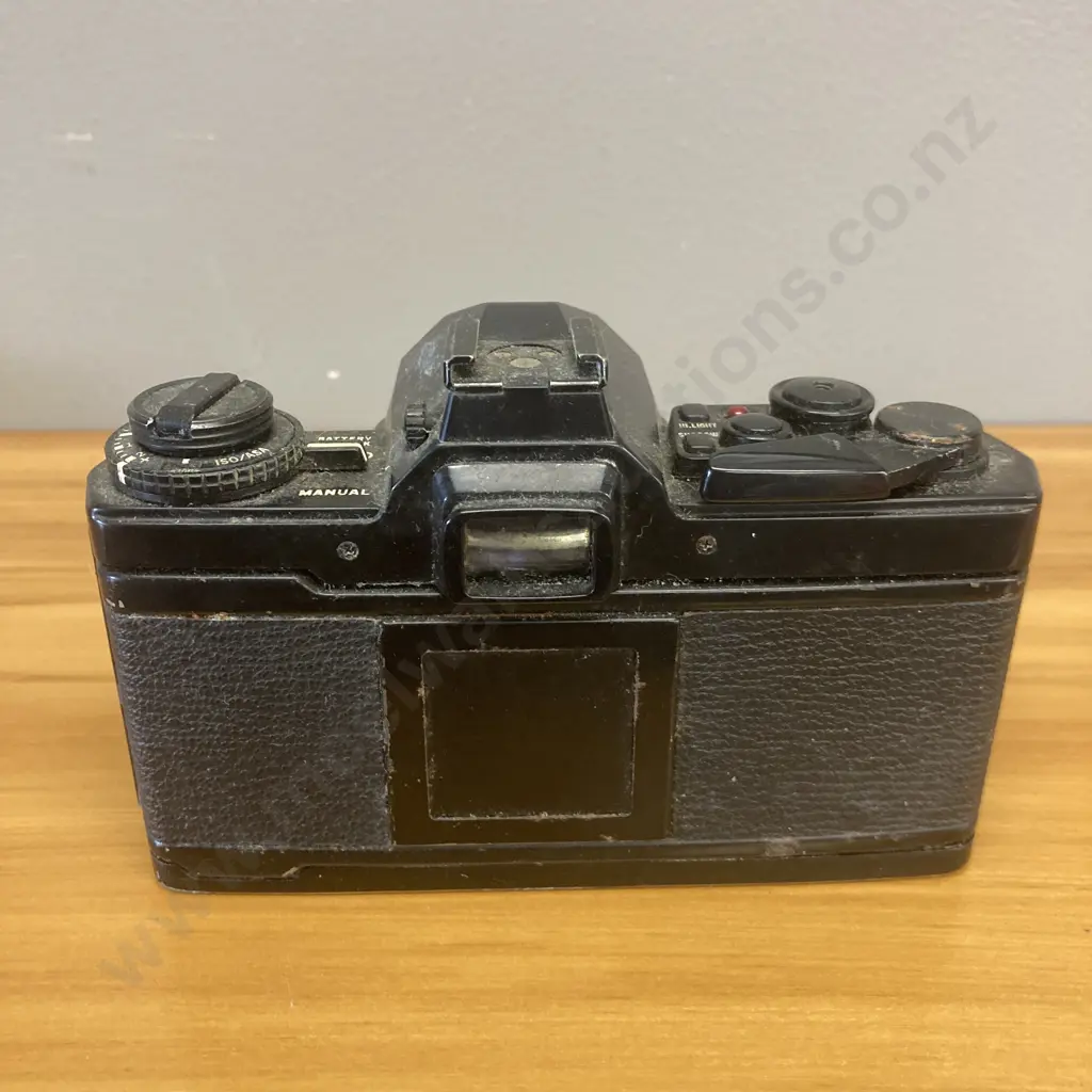 Olympus OM-4 35mm MF SLR Film Camera Body Black From Japan Image 1++