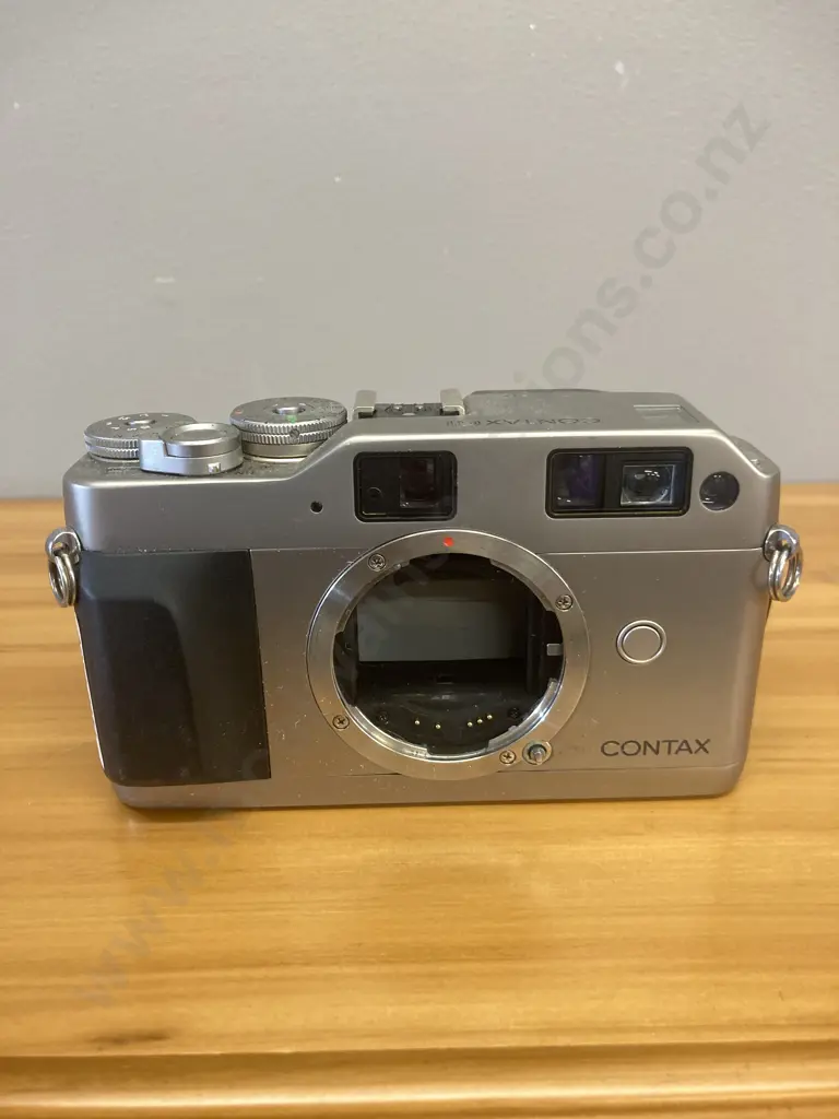 Contax G1 Silver Rangefinder 35mm Film Camera Body from JAPAN Image 1++