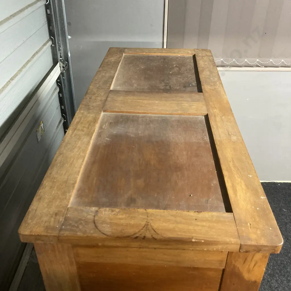 Vintage Manrobe. H139 W103 D43cm (Borer Holes Evident) Image 1++