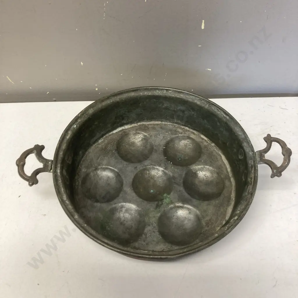 Antique Copper & Brass Escargot Pan or Egg Poacher. Dia 25cm Image 1++
