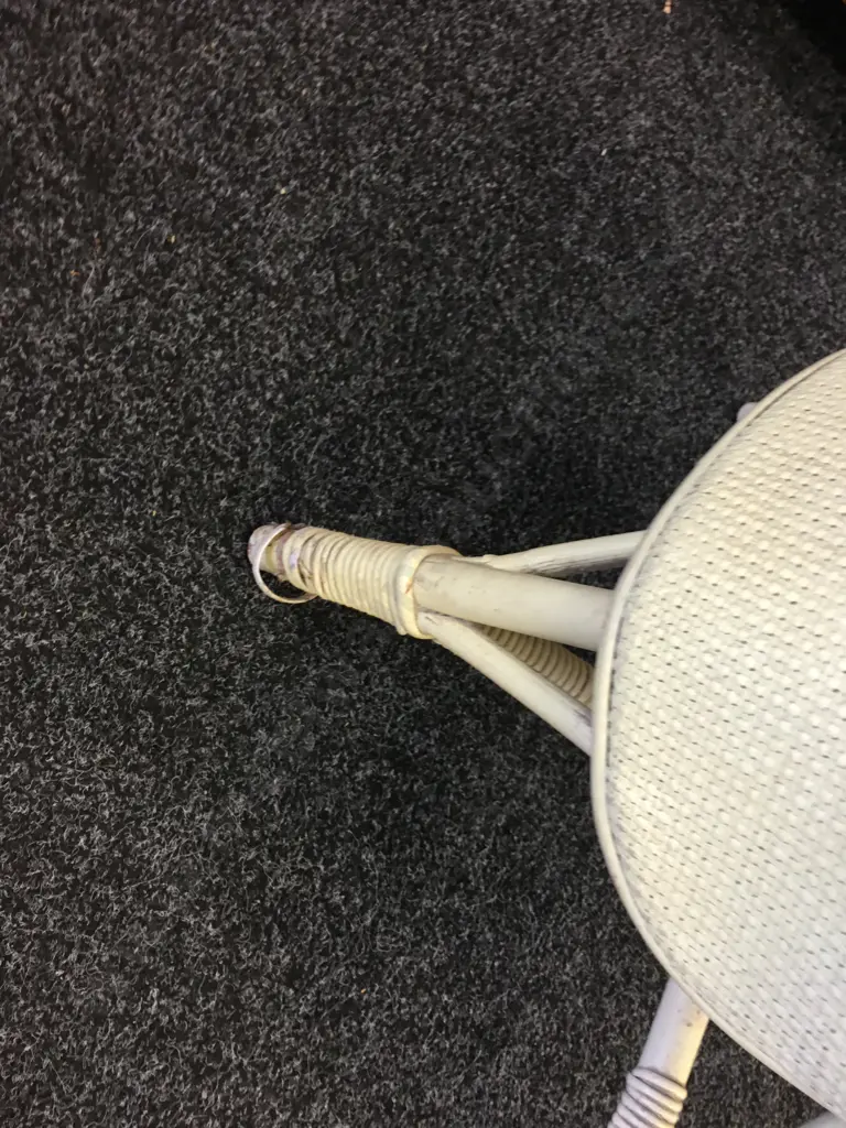 Antique Lime Colour Wicker Chair With Floral Upholstery (As Found) Image 1++