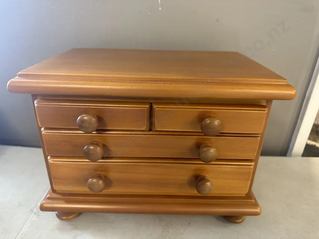 Kauri Footed Three Drawer Jewellery Box H21,W30,D18cm. Image 1++