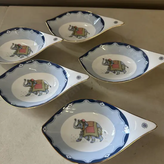 Wedgwood 'Blue Elephant' Horderves Dishes x5