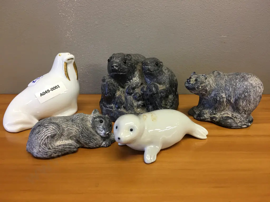 Selection of Wolf Canada Original Sculptures Etc Image 1++