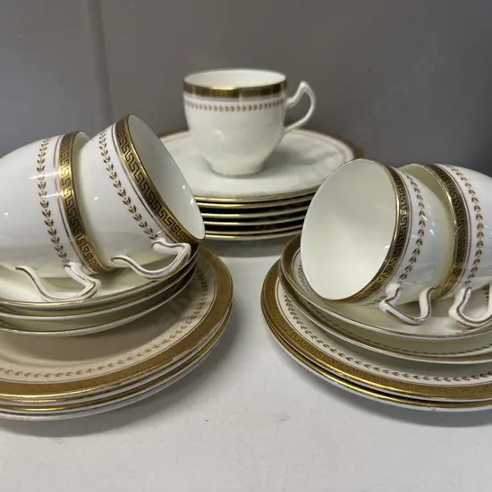 Allertons Old English Bone China Dinnerware 