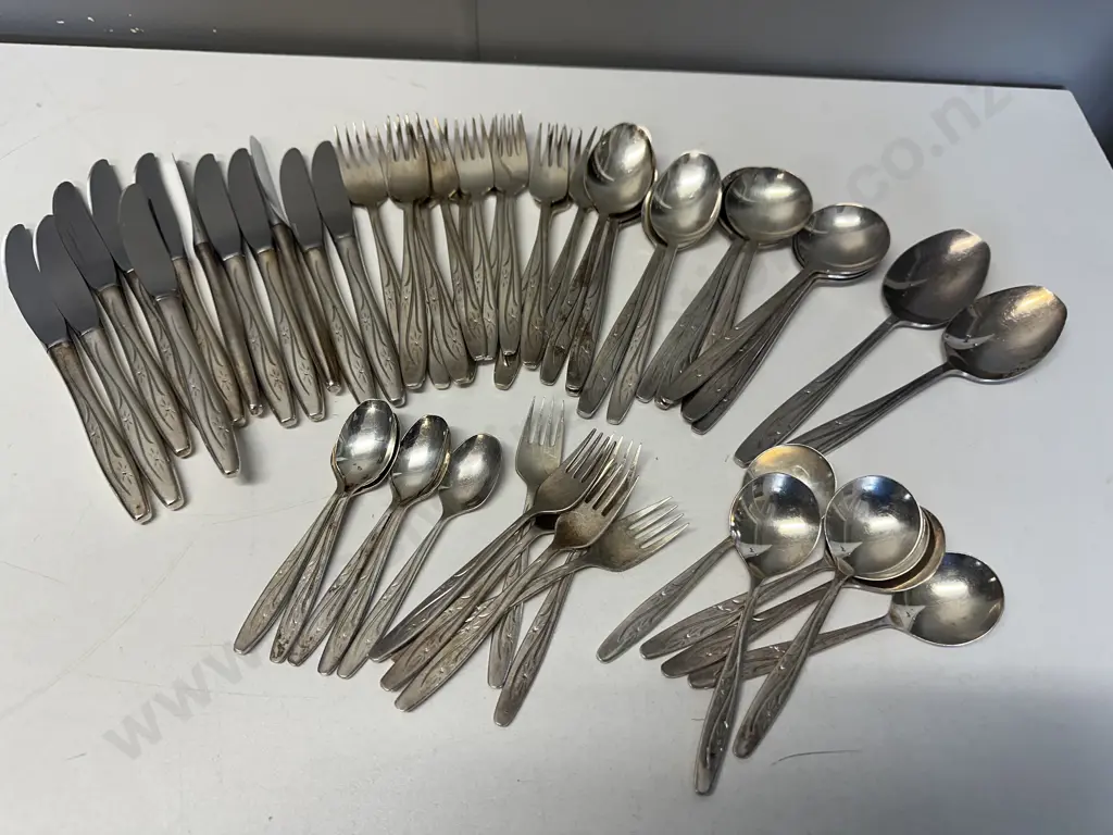 Vintage Rodd 'Stardust' Cutlery Set Image 1++