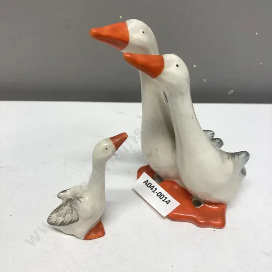 Vintage Beswick England Geese Figurine, Set of 2 Plus Gosling