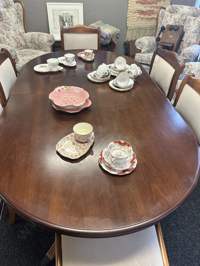 Mahogany Oval Extension Table, Double Pedestal With Brass Claw Feet, H71 W176 D99cm. 6 x Cream Draylon Dining Chairs Image 1++