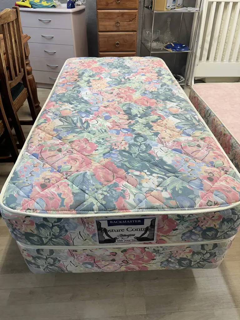 Tattersfield Backmaster Collection Posture Control Single Mattress & Base Image 1++