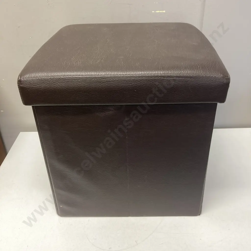 Brown Vinyl Ottoman With Storage 37 x 37cm & Goldair 1800W Fan Heater Image 1++