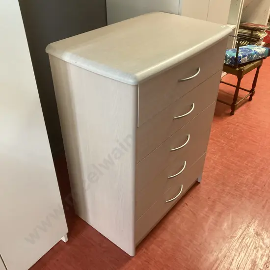 White Oak Effect 5 Drawer Chest Of Drawers, Curved Silver Handles. H91 W69 D42cm