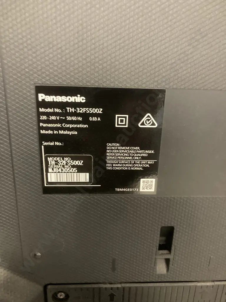 Panasonic 32" LED TV TH-32FS500Z With Remote Control & Manual Image 1++