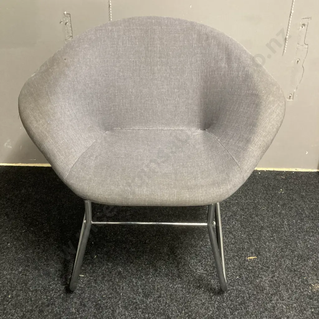 Grey Fabric Modernist Chair Image 1++