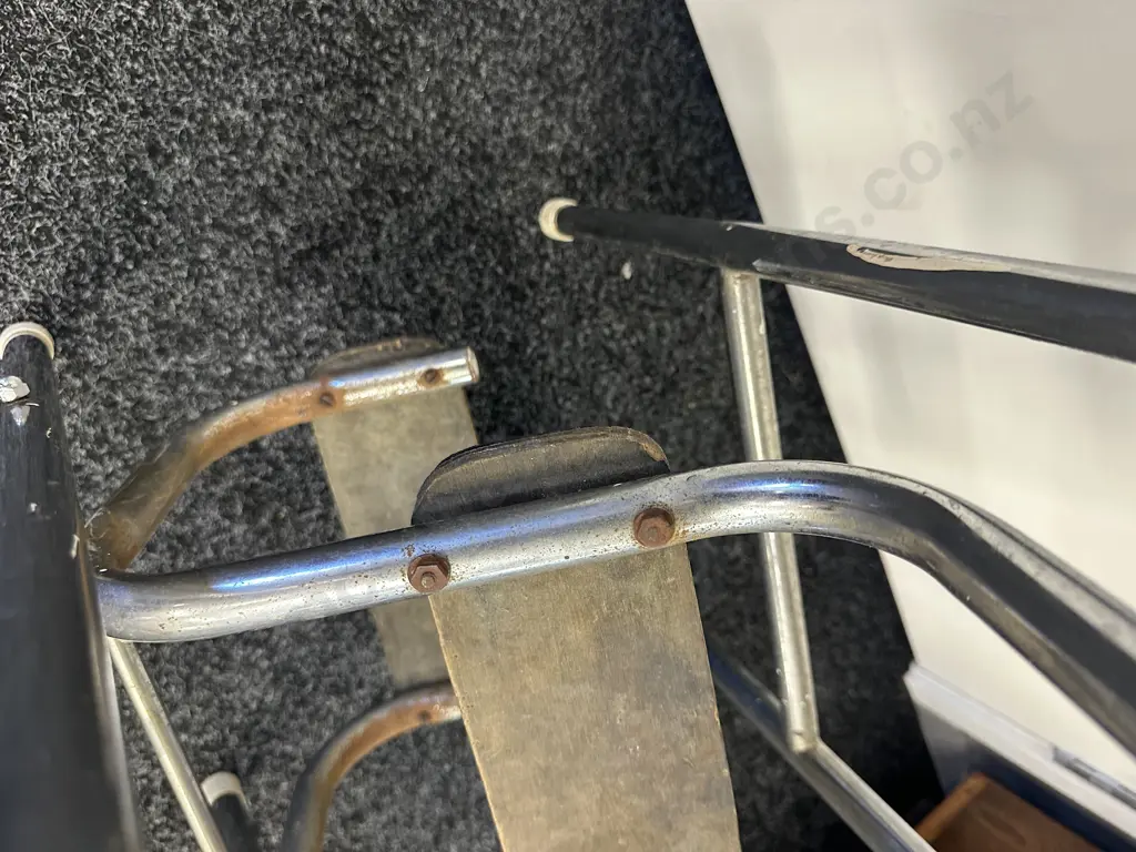 Retro Kitchen Stepstool Image 1++