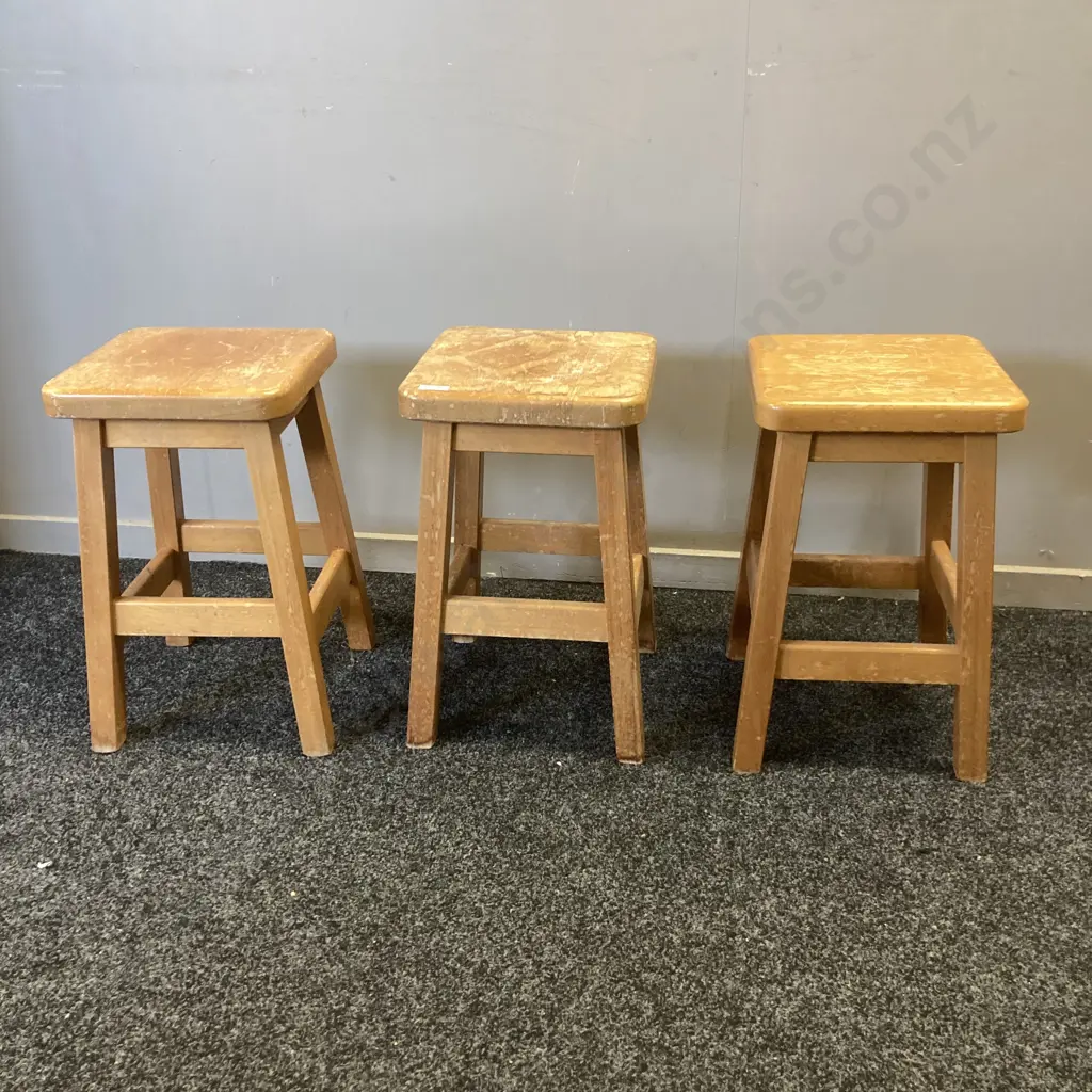 Set of Three Vintage Rimu Stools. H44 W27 D27cm Image 1++