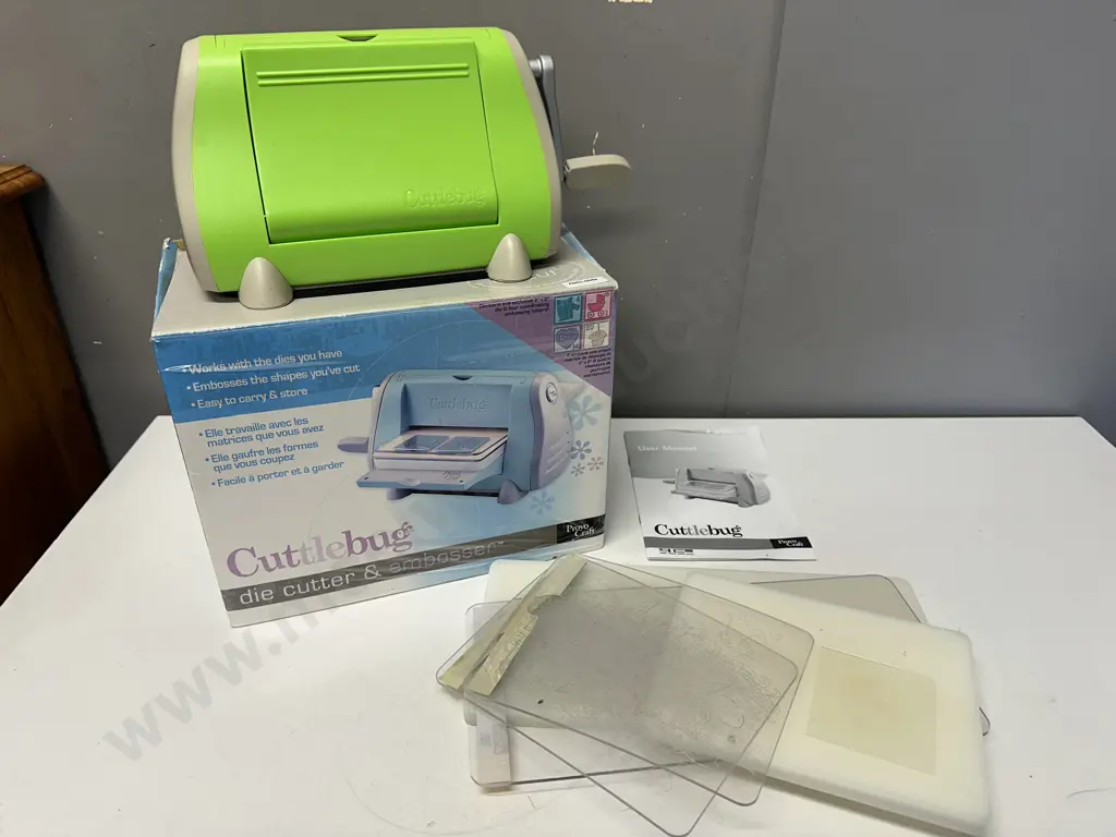 Cuttlebug Die Cutter & Embosser Image 1++