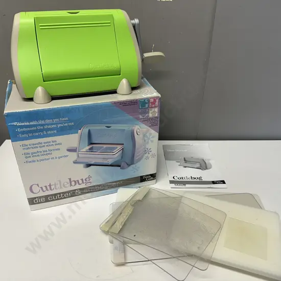 Cuttlebug Die Cutter & Embosser