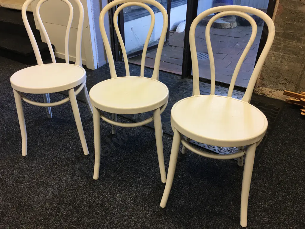 Set of 3 White PVC Bentwood Style Chairs With Floral Seat Cushions Image 1++