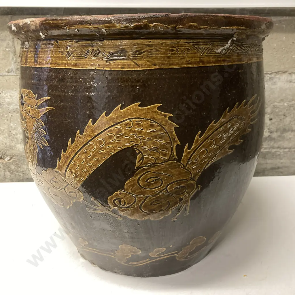 Dragon Pot - 35 x 40cm Image 1++