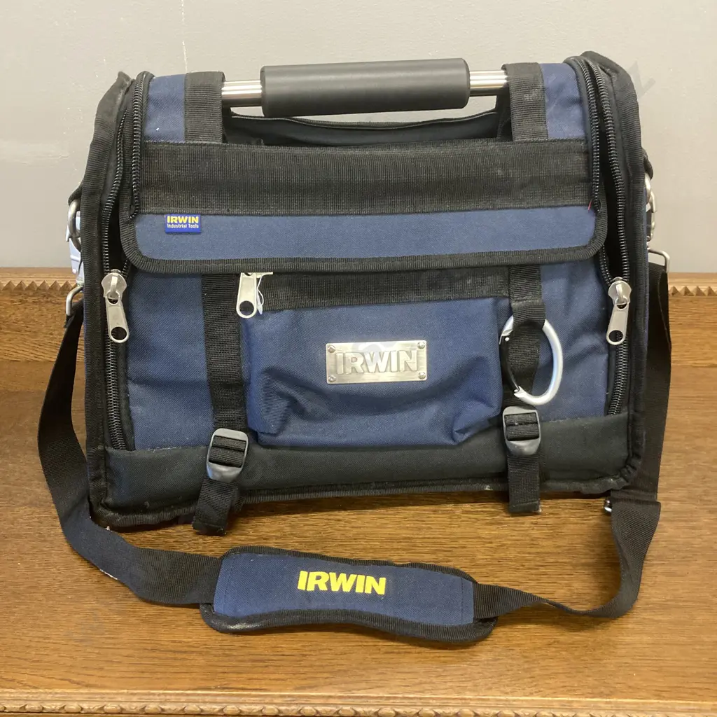 IRWIN Center Tote Tool Bag, Ridged Frame. H35 W46 D23cm Image 1++