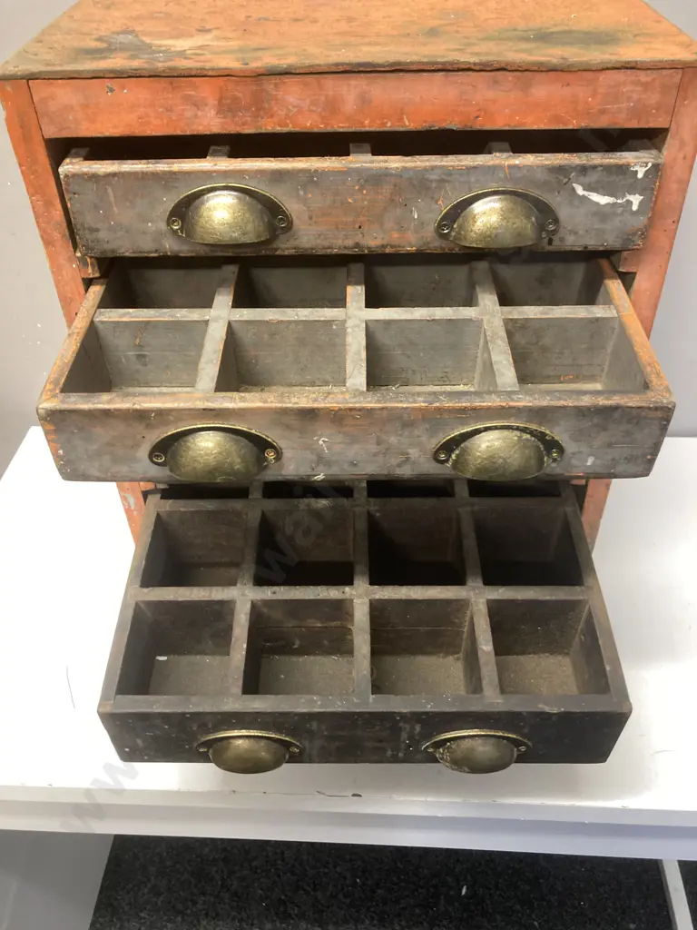 Vintage  6 Drawer Chest, Brass Pull Handles, Sectioned Drawers. H54 W42 D29cm Image 1++