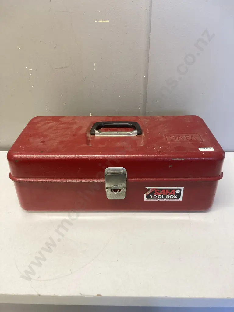 SAFA Red Pressbox Toolbox With Lift Out Tray. H17 W49 D23cm Image 1++
