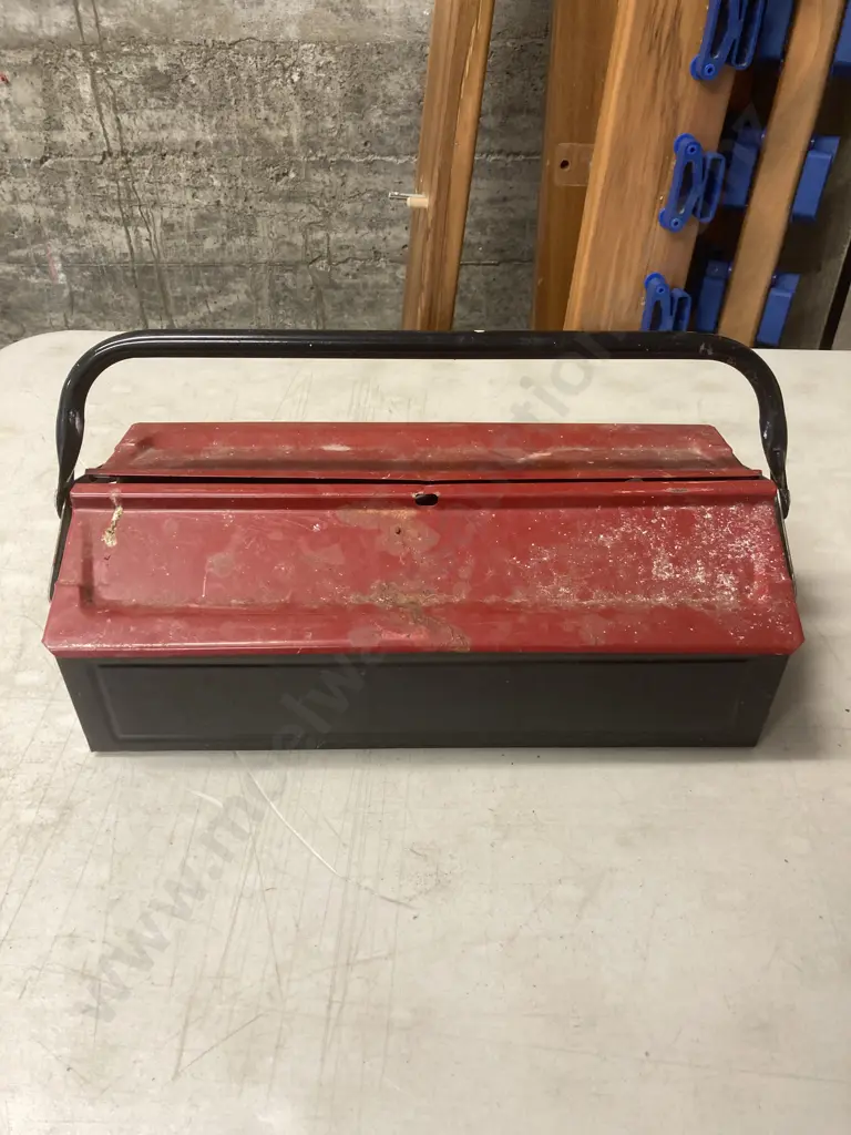 Vintage Steel Toolbox (Italy) With Assorted Handtools Image 1++