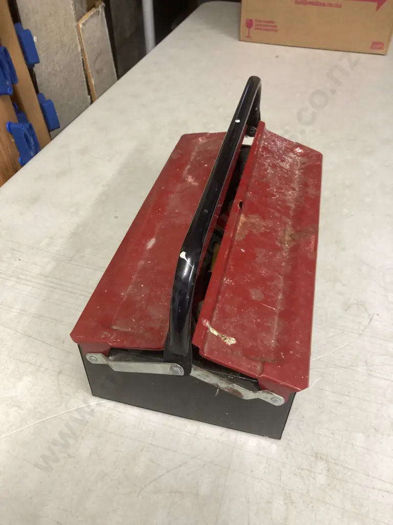 Vintage Steel Toolbox (Italy) With Assorted Handtools Image 1++